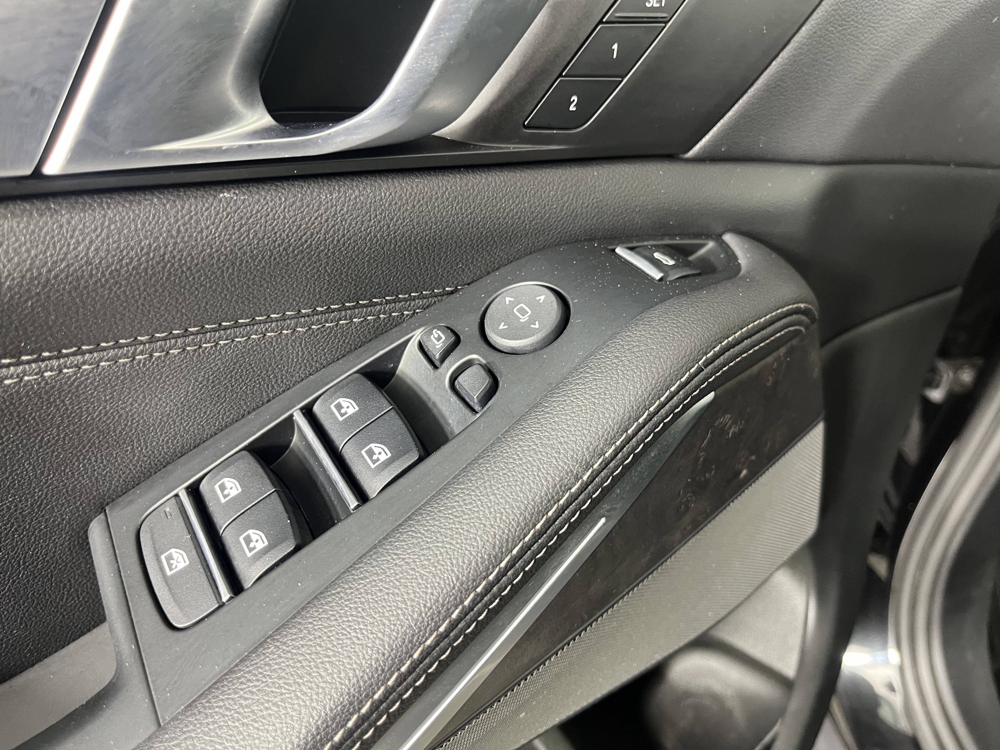 Used 2021 BMW X5 xDrive40i w/ Premium Package AWD/4WD image 20