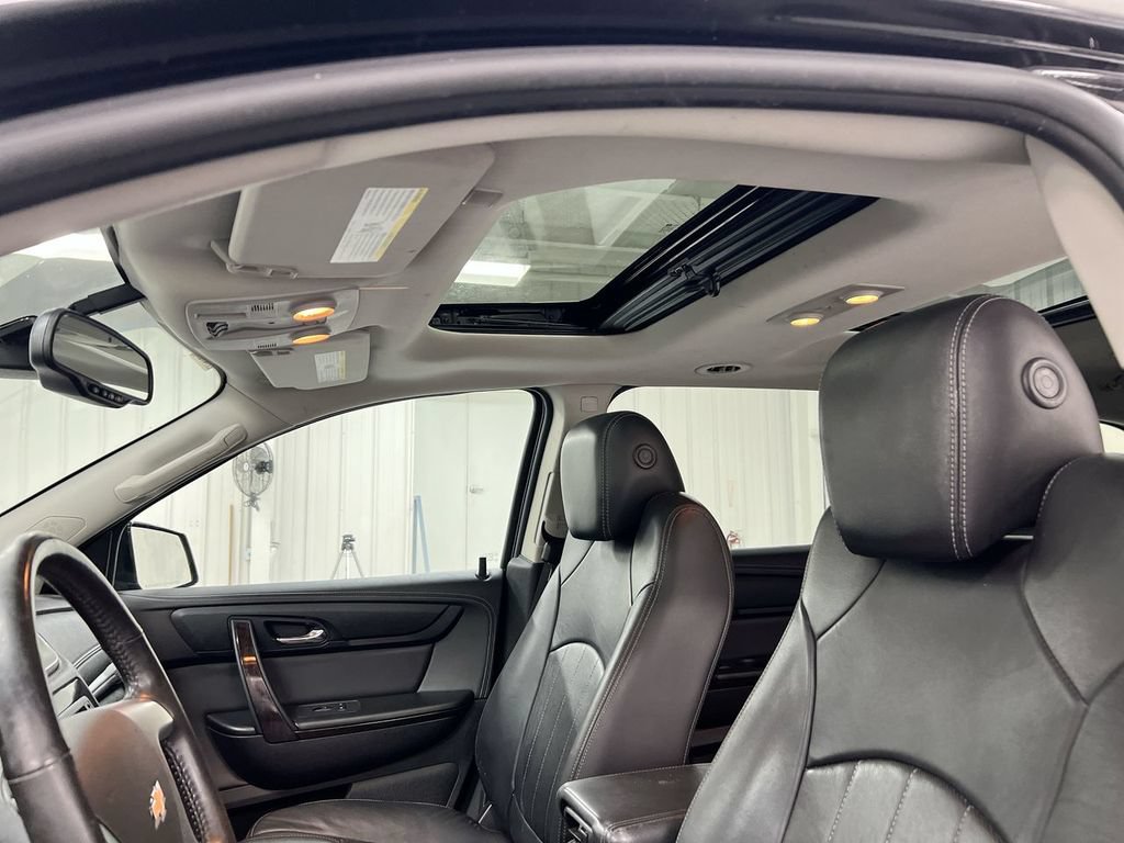 Used 2017 Chevrolet Traverse Premier AWD/4WD image 20