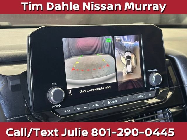 Used 2024 Nissan Pathfinder SV AWD/4WD image 28