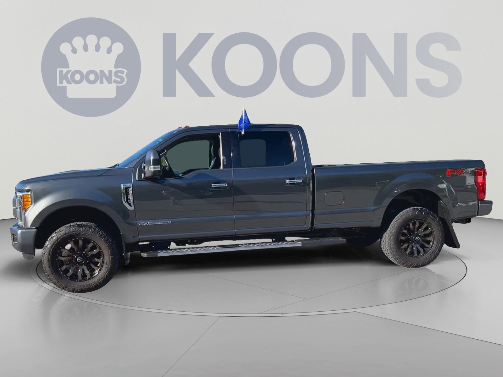 Used 2017 Ford F350 Lariat w/ Chrome Package AWD/4WD image 8