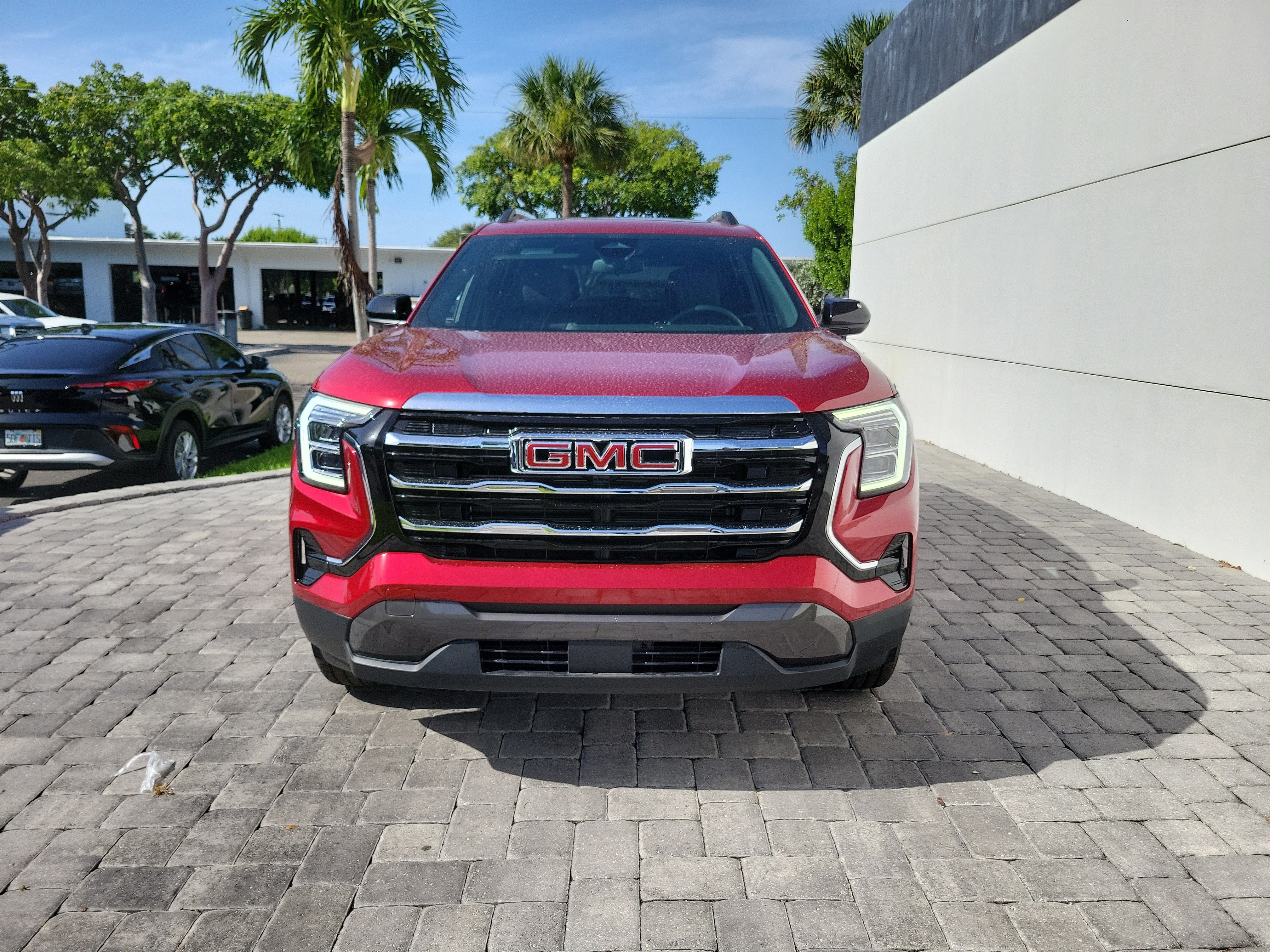 New 2027 GMC Terrain Elevation w/ Elevation Premium Package FWD image 2