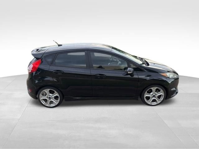 Used 2015 Ford Fiesta ST FWD image 2