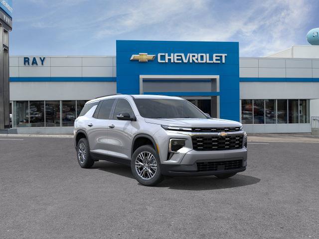 New 2027 Chevrolet Traverse LT FWD image 1