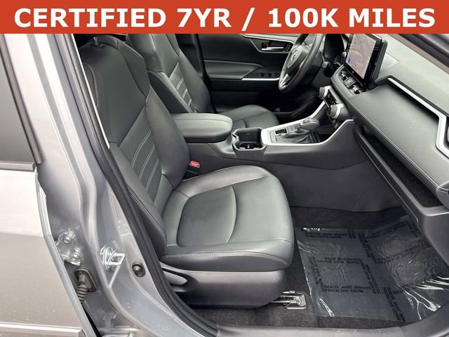Used 2023 Toyota RAV4 XLE Premium AWD/4WD image 9
