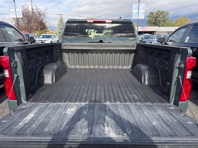 Used 2025 Chevrolet Silverado 1500 LT AWD/4WD image 11