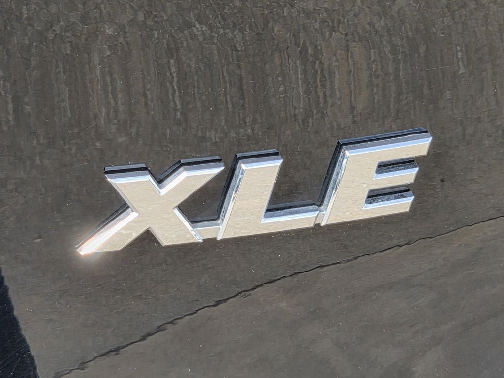 Used 2025 Toyota RAV4 XLE w/ Weather Package FWD image 11