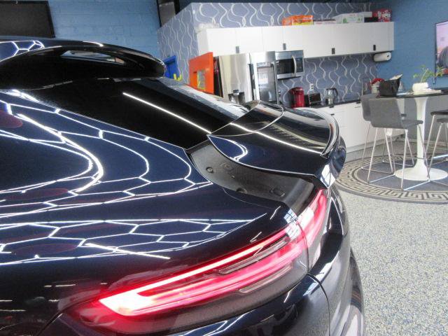 Used 2020 Porsche Cayenne S w/ Premium Package AWD/4WD image 9