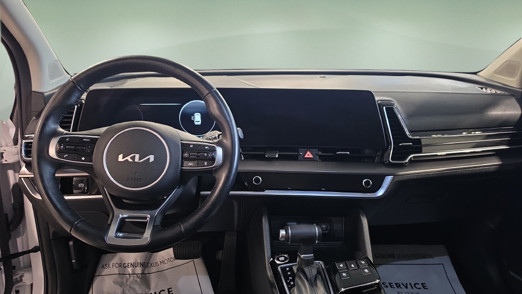 Used 2025 Kia Sportage SX AWD/4WD image 19