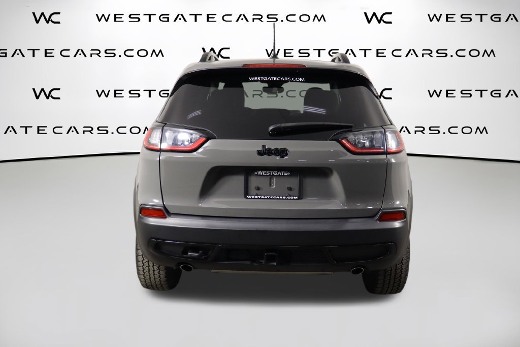 Used 2022 Jeep Cherokee Latitude w/ Trailer Tow Group AWD/4WD image 4