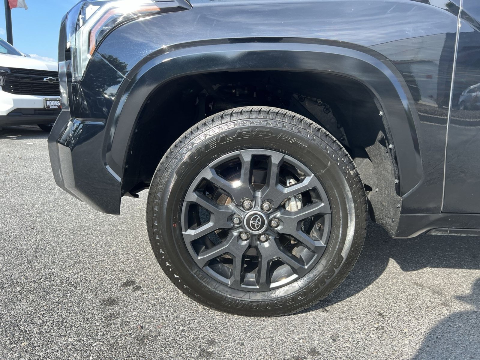 Used 2023 Toyota Tundra Platinum AWD/4WD image 12