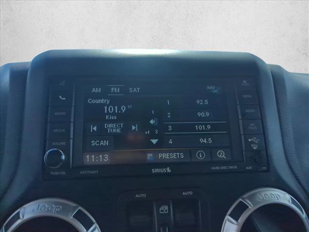 Used 2017 Jeep Wrangler Unlimited Sahara w/ Dual Top Group image 16