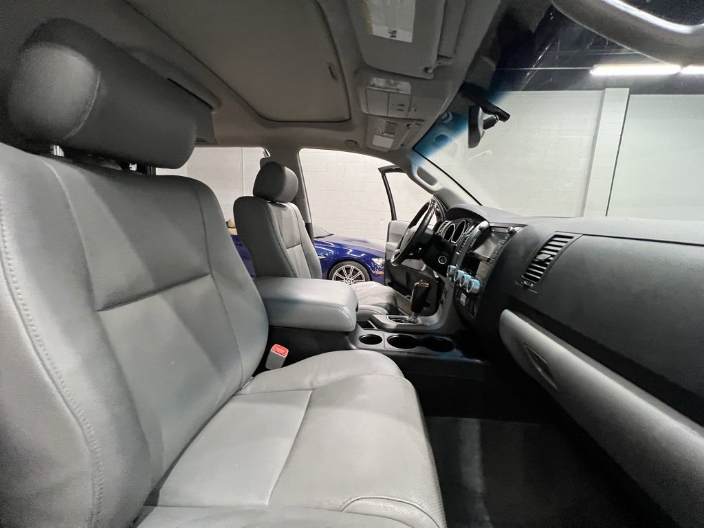 Used 2012 Toyota Sequoia Platinum image 38