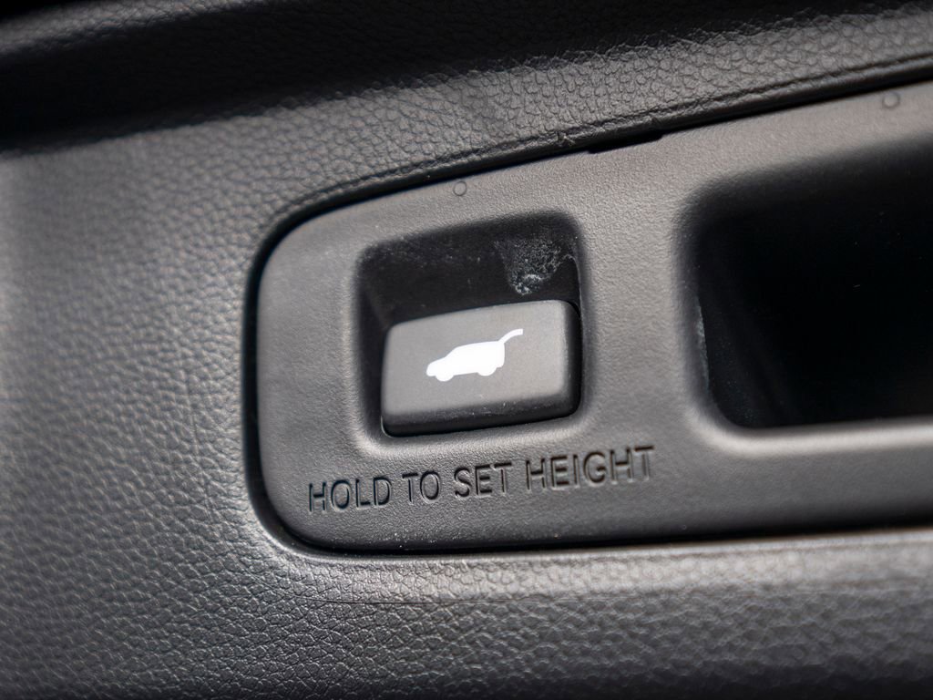 Used 2025 Honda CR-V Sport-L image 39