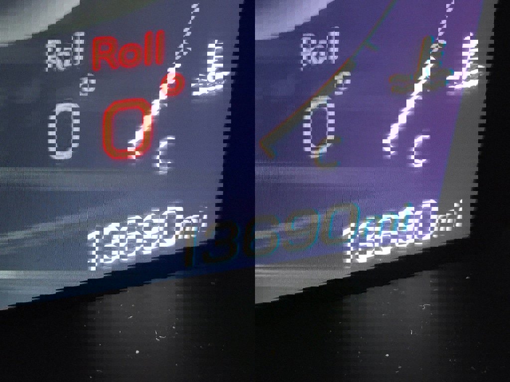 Used 2024 GMC Canyon AT4 w/ Technology Package image 17