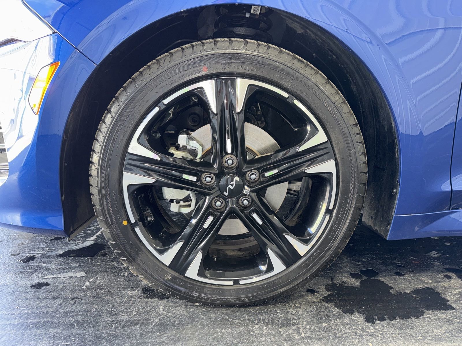 Used 2023 Kia K5 GT-Line AWD/4WD image 6