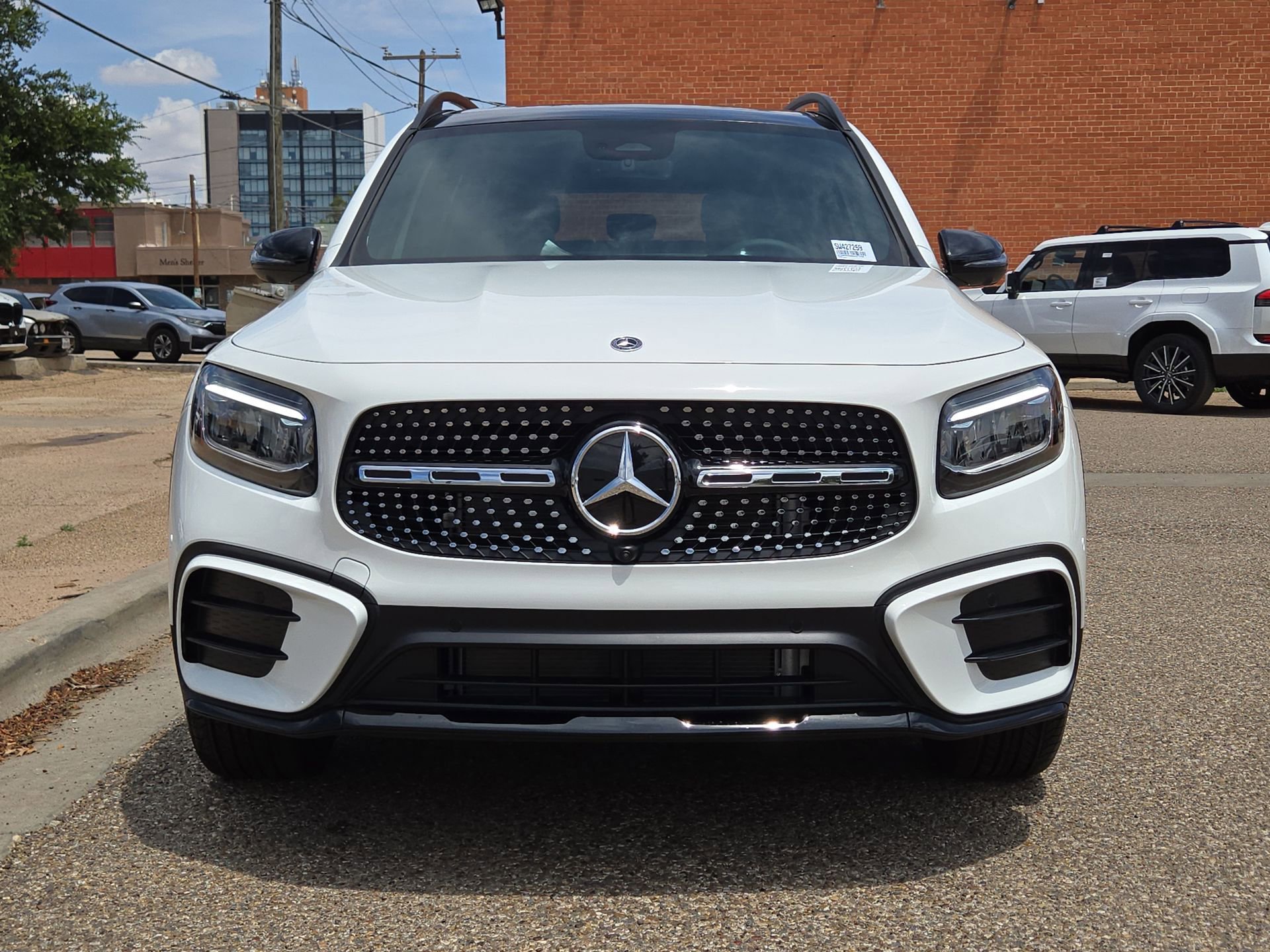 New 2025 Mercedes-Benz GLB 250 image 10