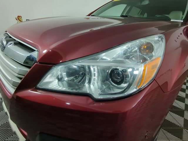 Used 2014 Subaru Outback 3.6R Limited image 44