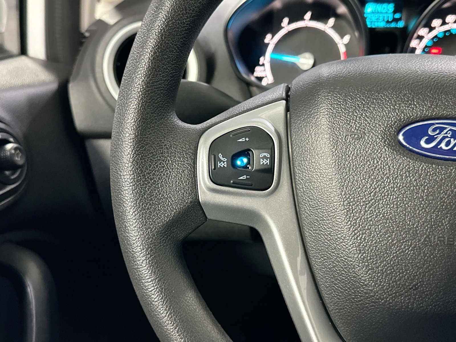 Used 2019 Ford Fiesta SE image 21