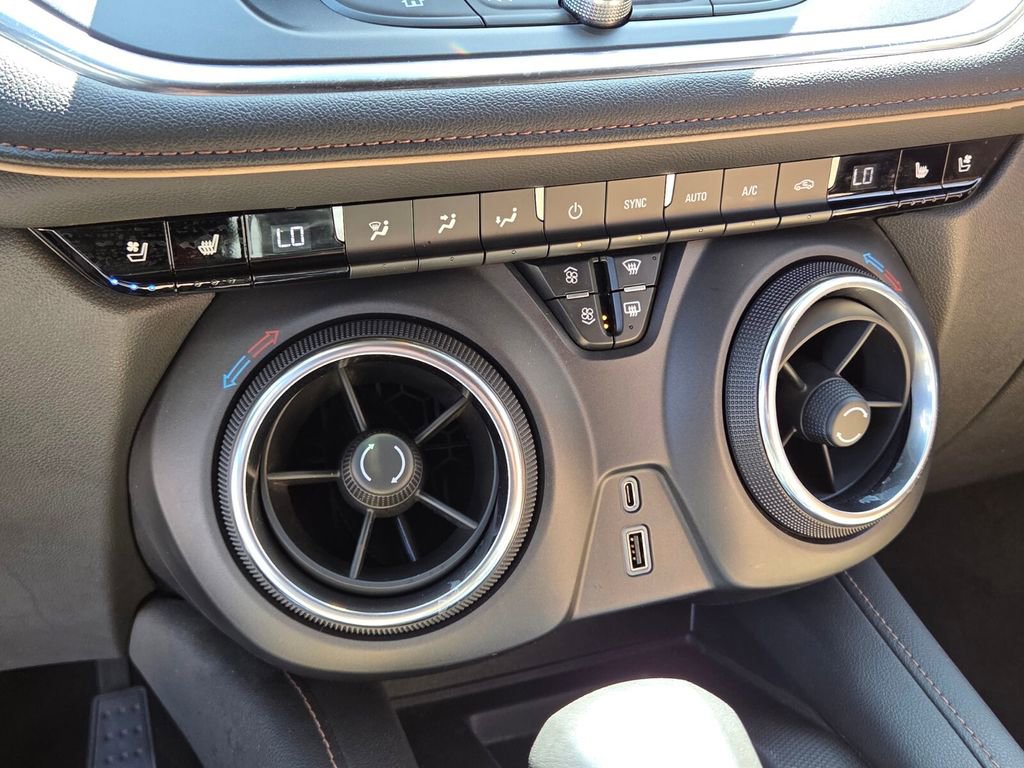 Used 2019 Chevrolet Blazer Premier w/ Driver Confidence II Package image 31