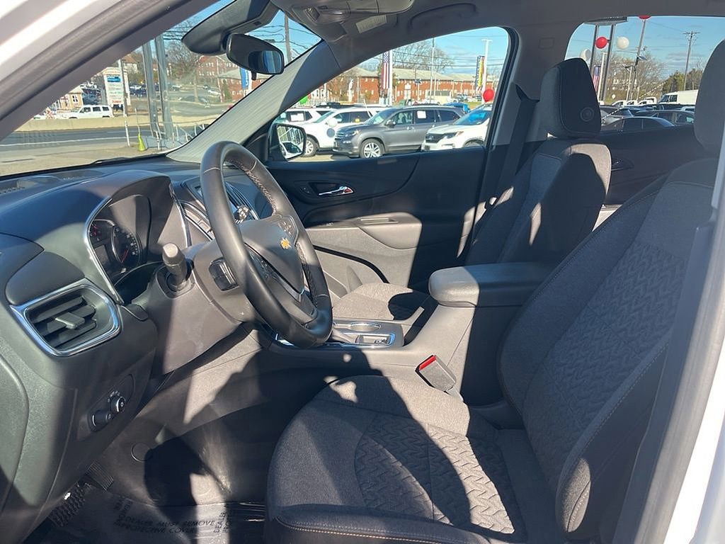 Used 2023 Chevrolet Equinox LT image 25