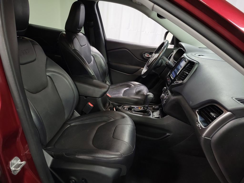 Used 2020 Jeep Cherokee Limited image 26