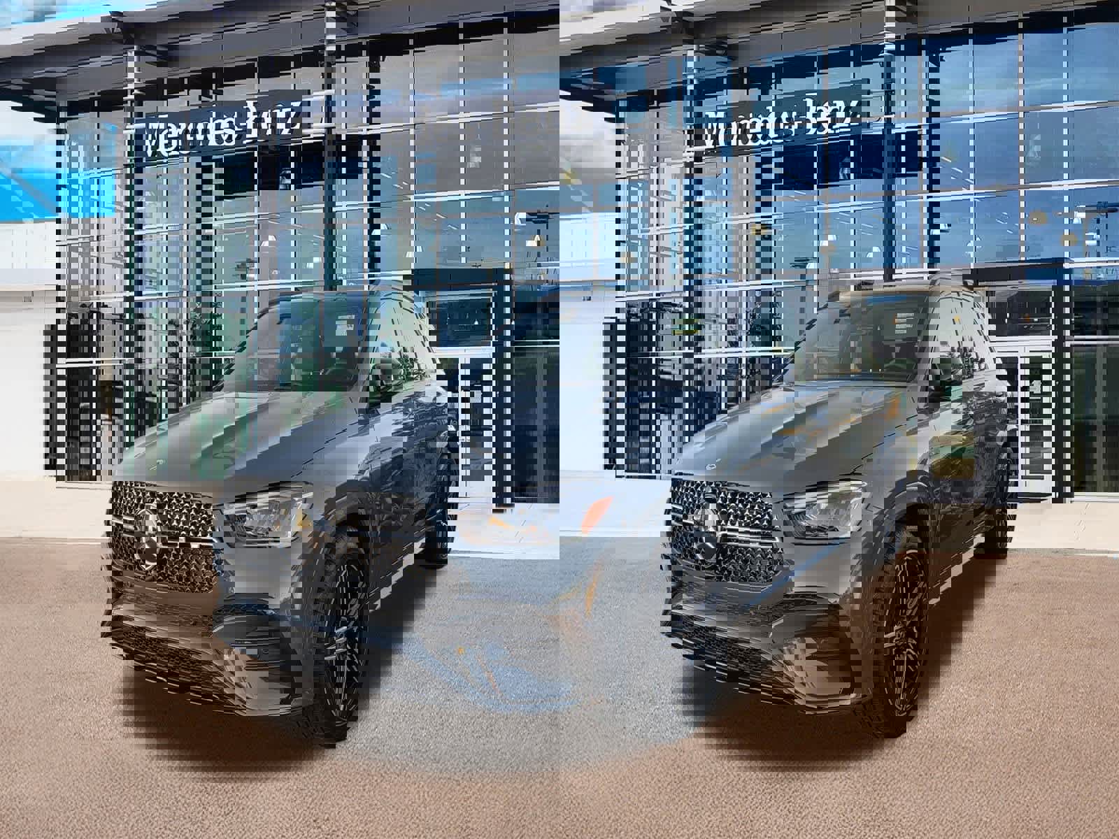 New 2026 Mercedes-Benz GLE 450 4MATIC