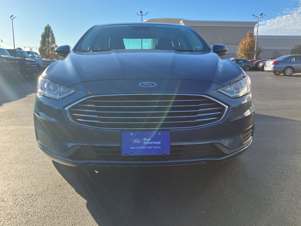 Certified 2019 Ford Fusion SE image 2