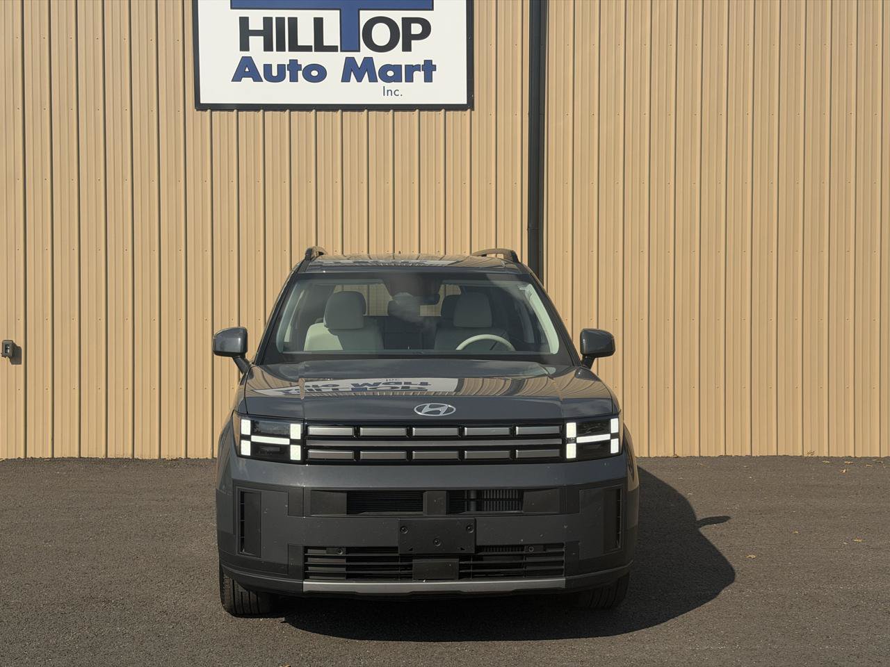 Used 2026 Hyundai Santa Fe SEL FWD image 8