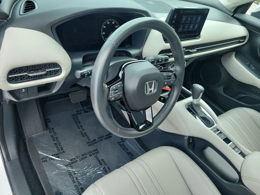 Used 2025 Honda HR-V EX-L image 24