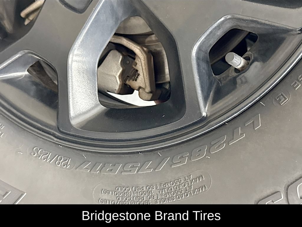 Used 2022 Jeep Wrangler Sport AWD/4WD image 44