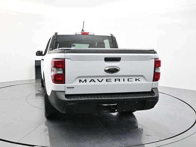 Used 2023 Ford Maverick XLT w/ Black Appearance Package image 9