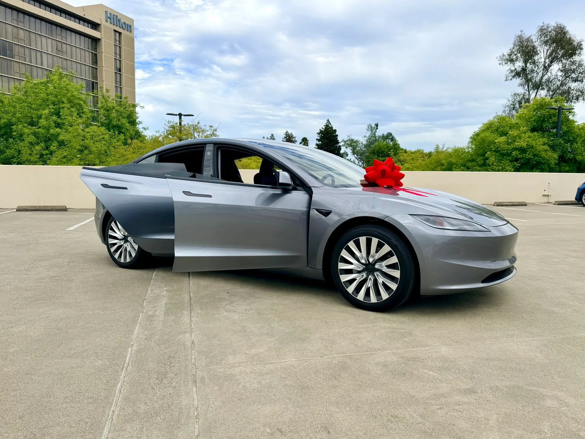Used 2025 Tesla Model 3 Long Range RWD image 45