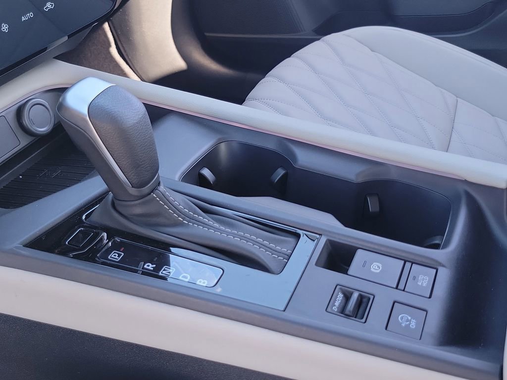 New 2026 Nissan Sentra SL w/ Floor Mat Package FWD image 9