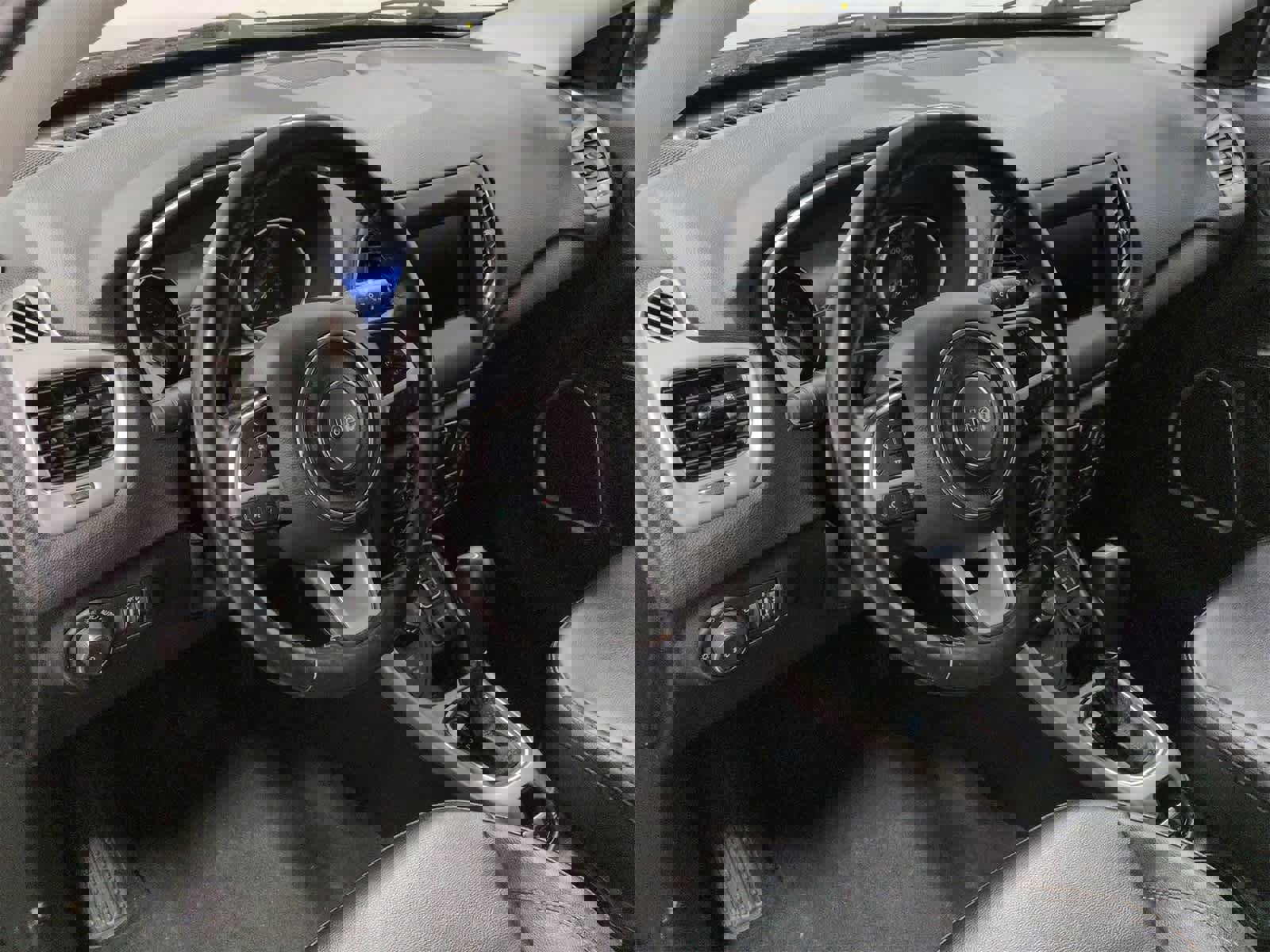 Certified 2021 Jeep Compass Latitude w/ Convenience Group image 10