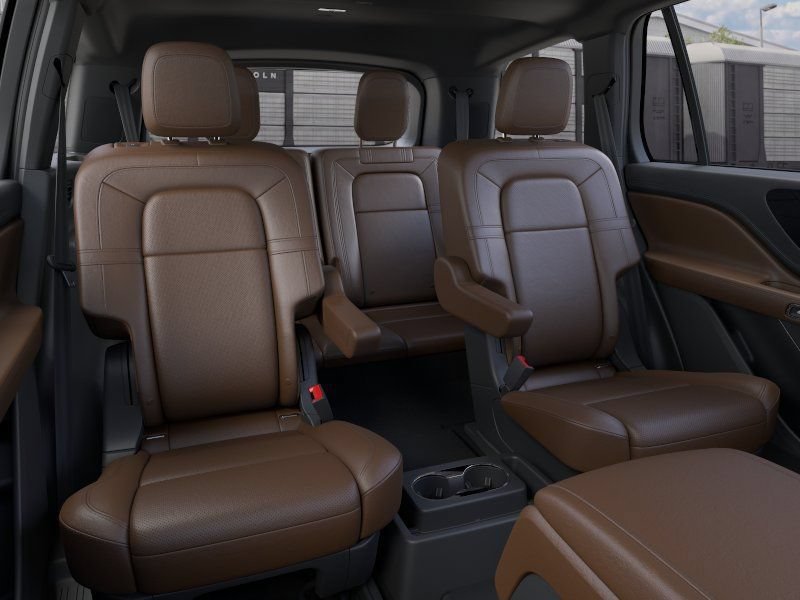 New 2026 Lincoln Aviator Reserve w/ Jet Appearance Package RWD image 11