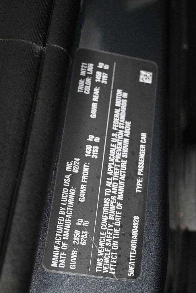 Used 2024 Lucid Air Touring image 8