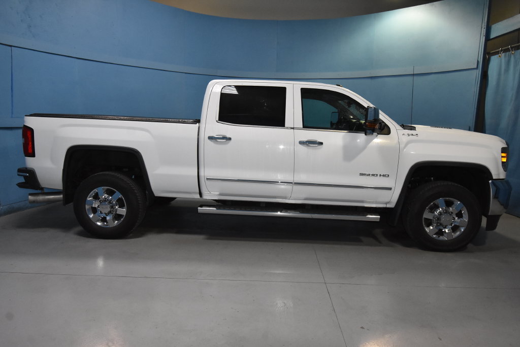 Used 2015 GMC Sierra 3500 SLT w/ Duramax Plus Package AWD/4WD image 21