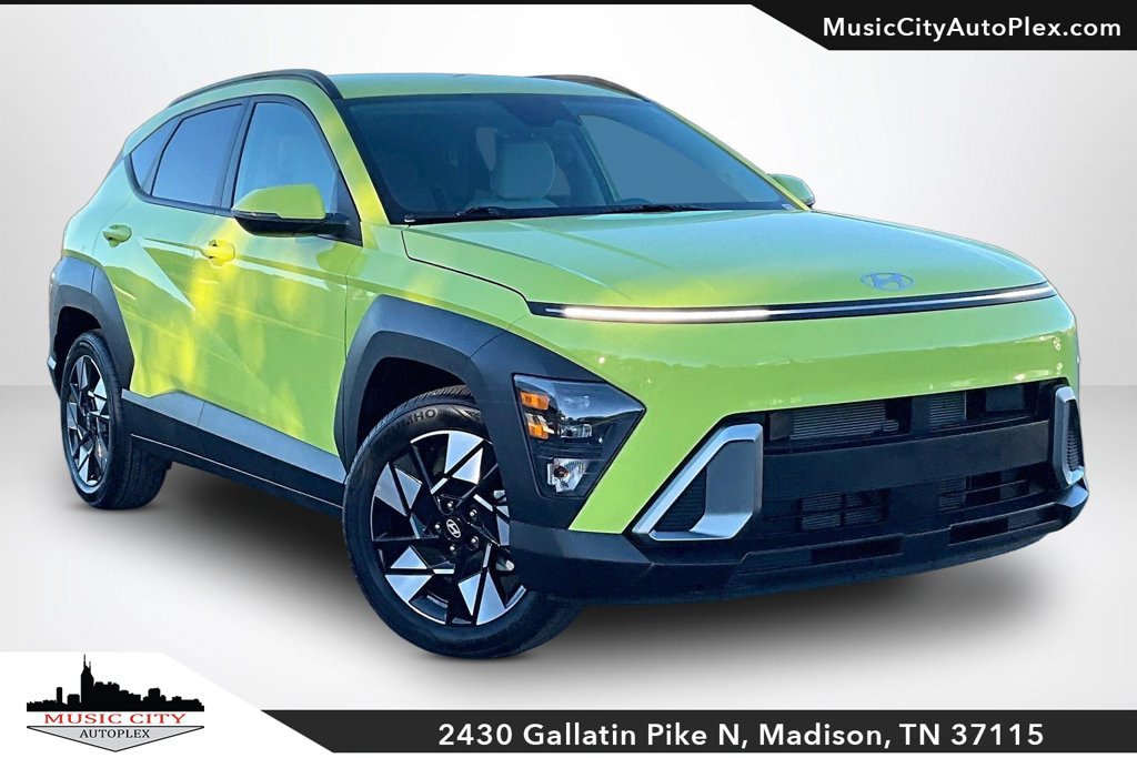 Used 2025 Hyundai Kona SEL FWD image 1