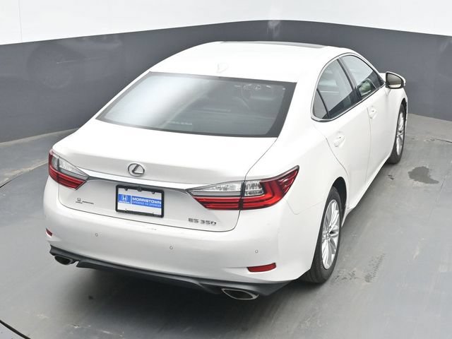 Used 2016 Lexus ES 350 w/ Premium Package w/Wood Trim FWD image 37