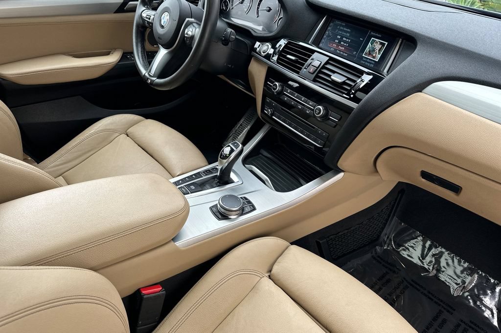 Used 2018 BMW X4 M40i AWD/4WD image 17