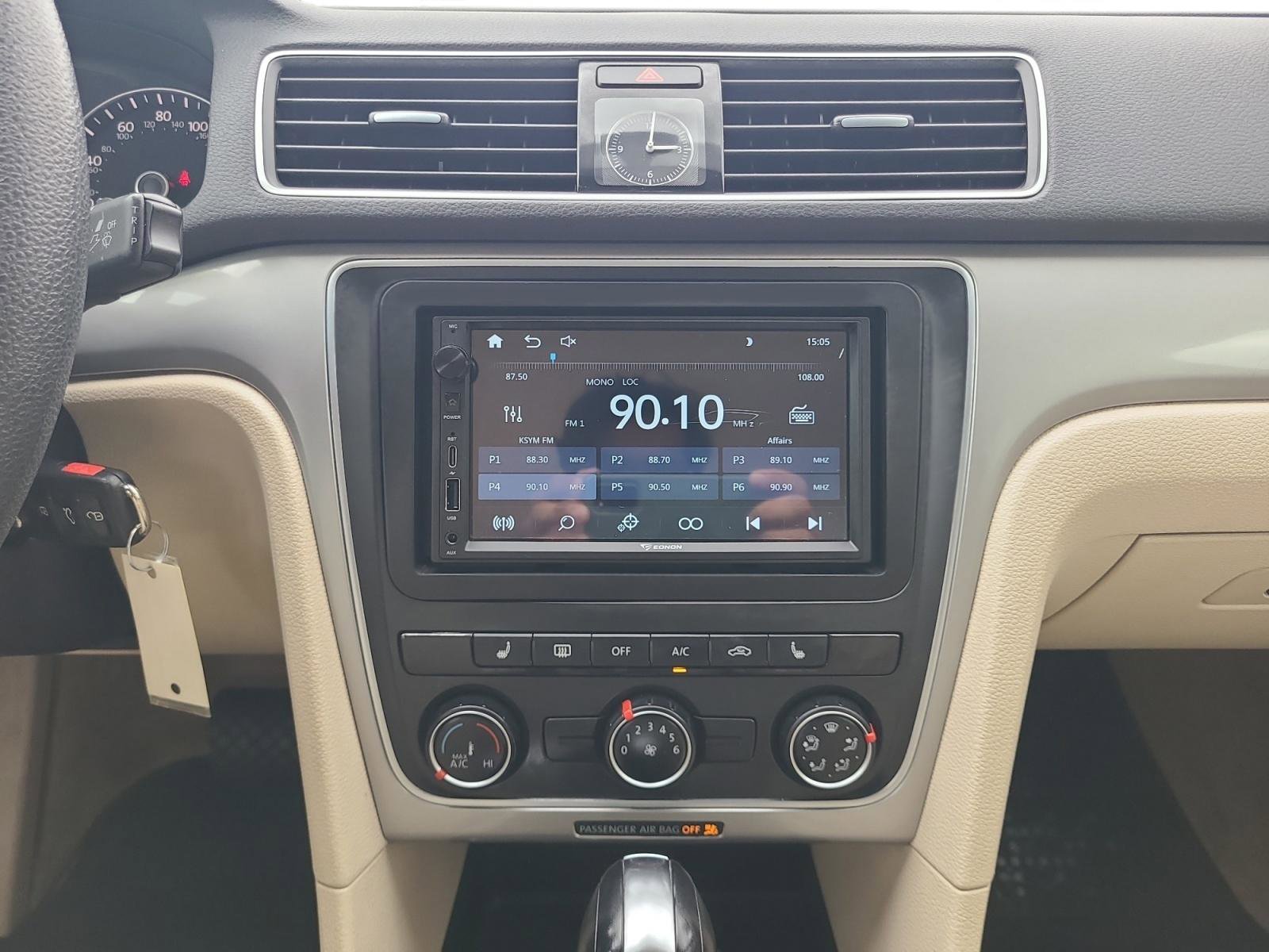 Used 2013 Volkswagen Passat 2.5 S image 14