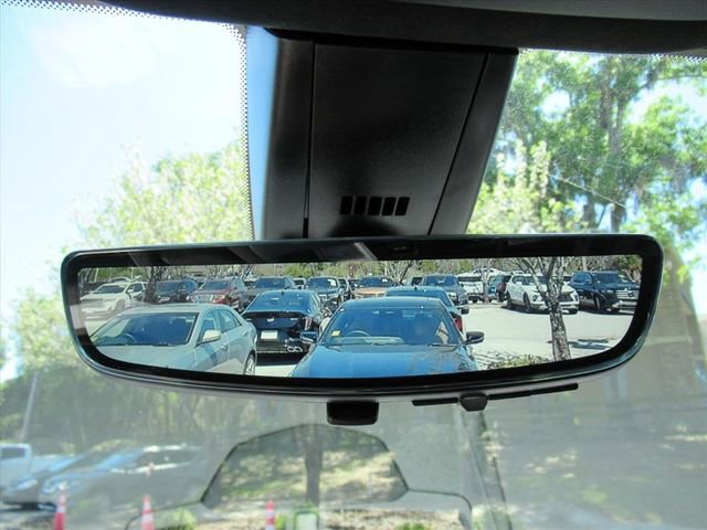 Certified 2024 Cadillac XT6 Sport w/ Platinum Package image 30