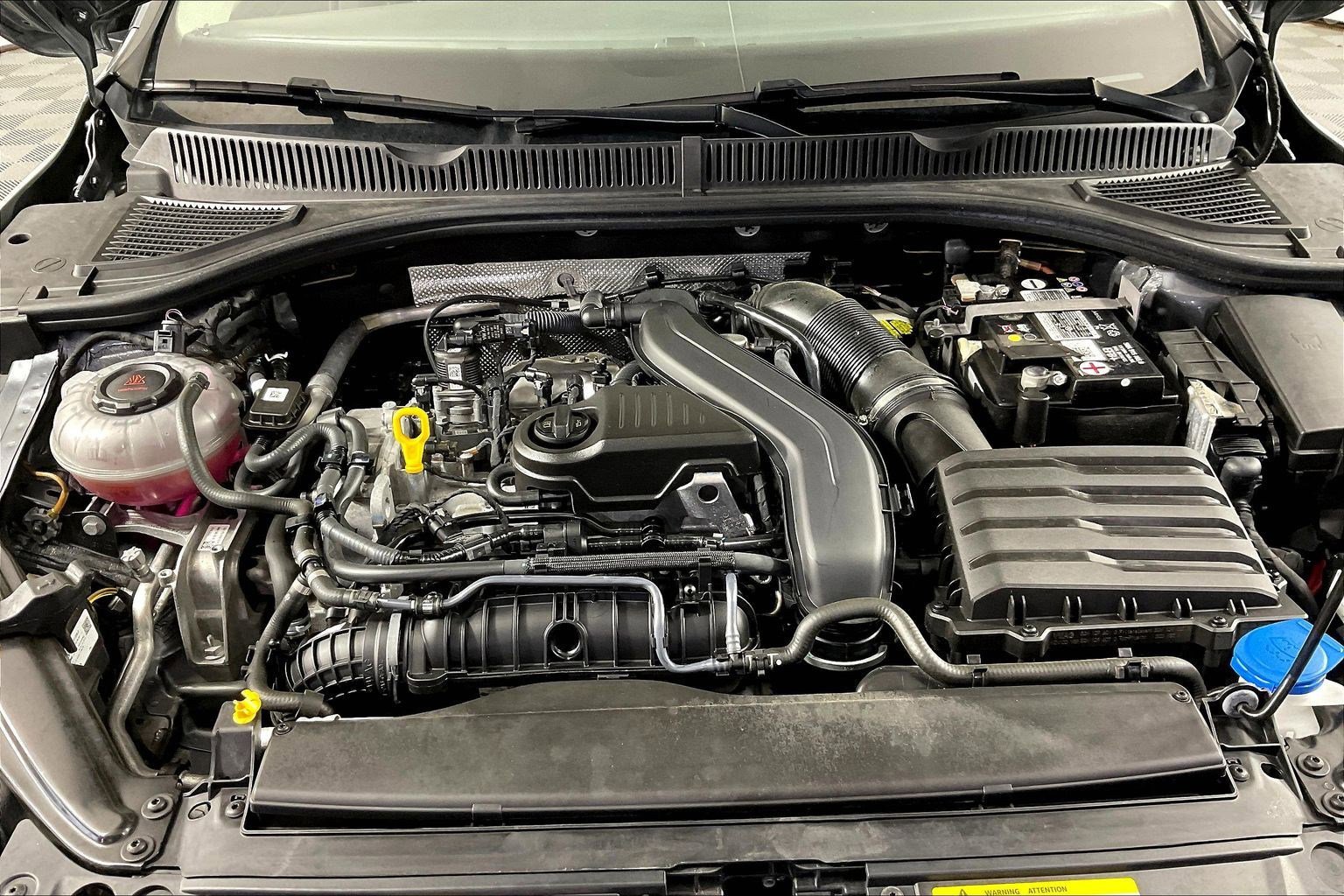 Used 2023 Volkswagen Jetta SE FWD image 28