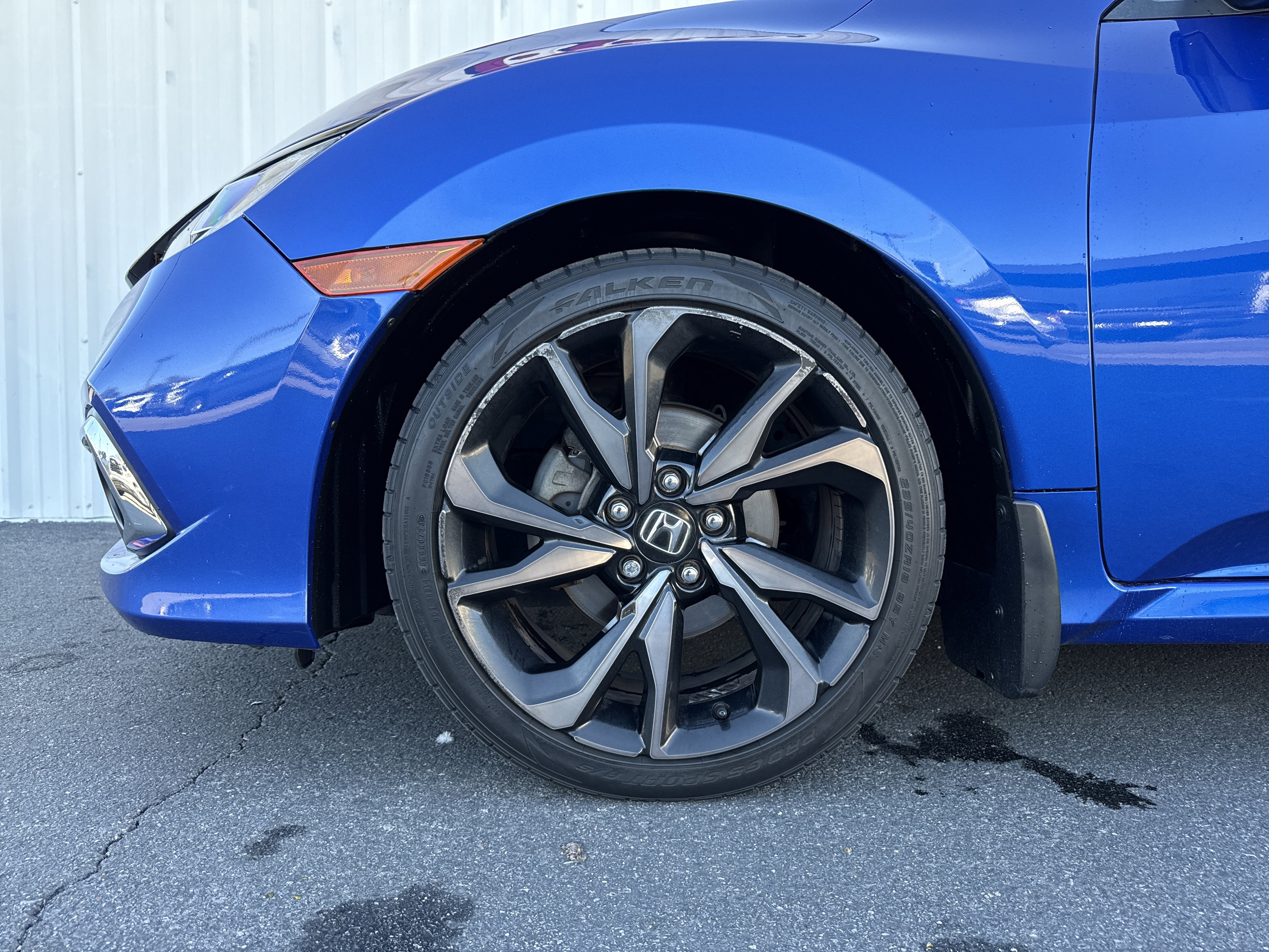 Used 2020 Honda Civic Sport image 5