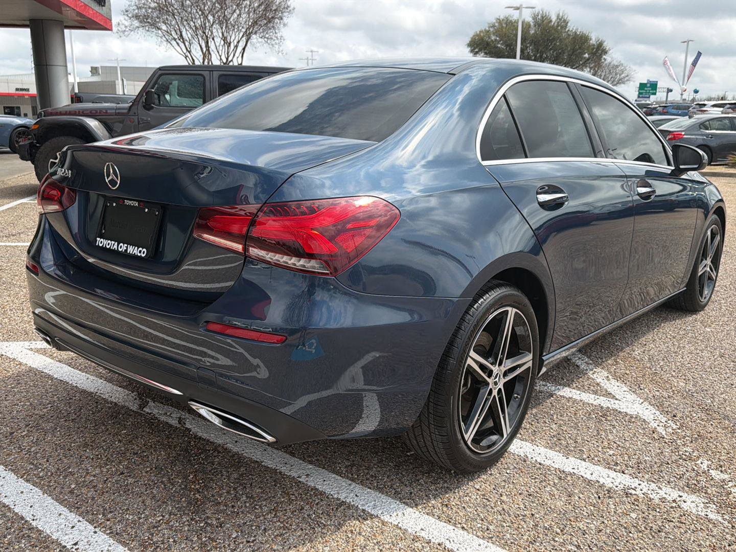 Used 2022 Mercedes-Benz A 220 image 3