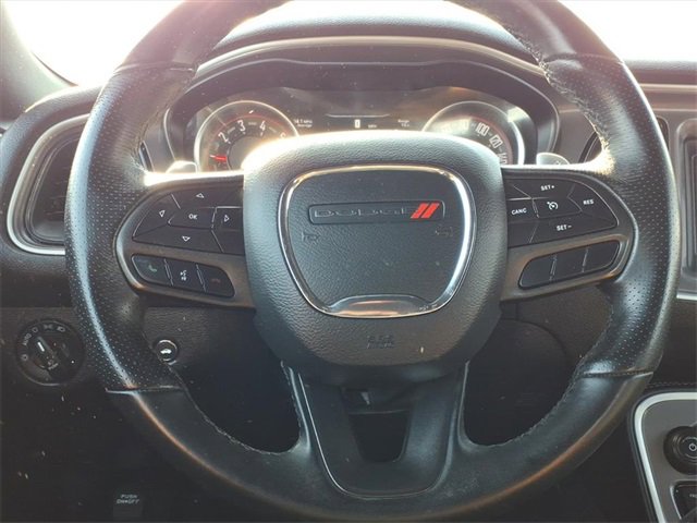 Used 2022 Dodge Challenger GT image 17