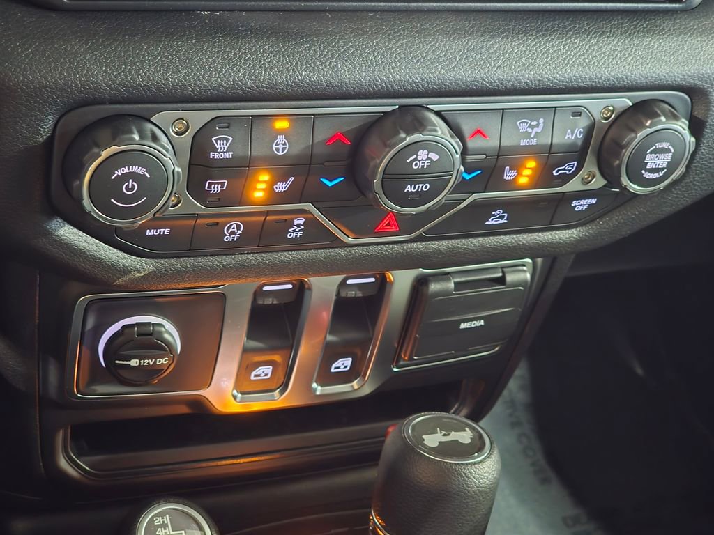 New 2026 Jeep Wrangler Sport S image 28