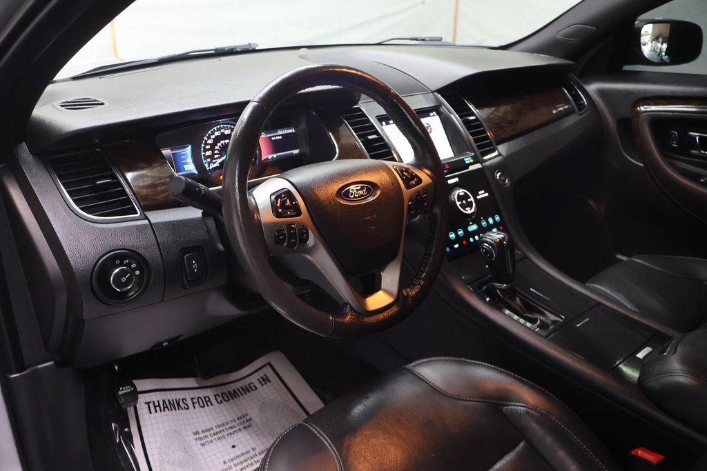 Used 2019 Ford Taurus Limited image 17