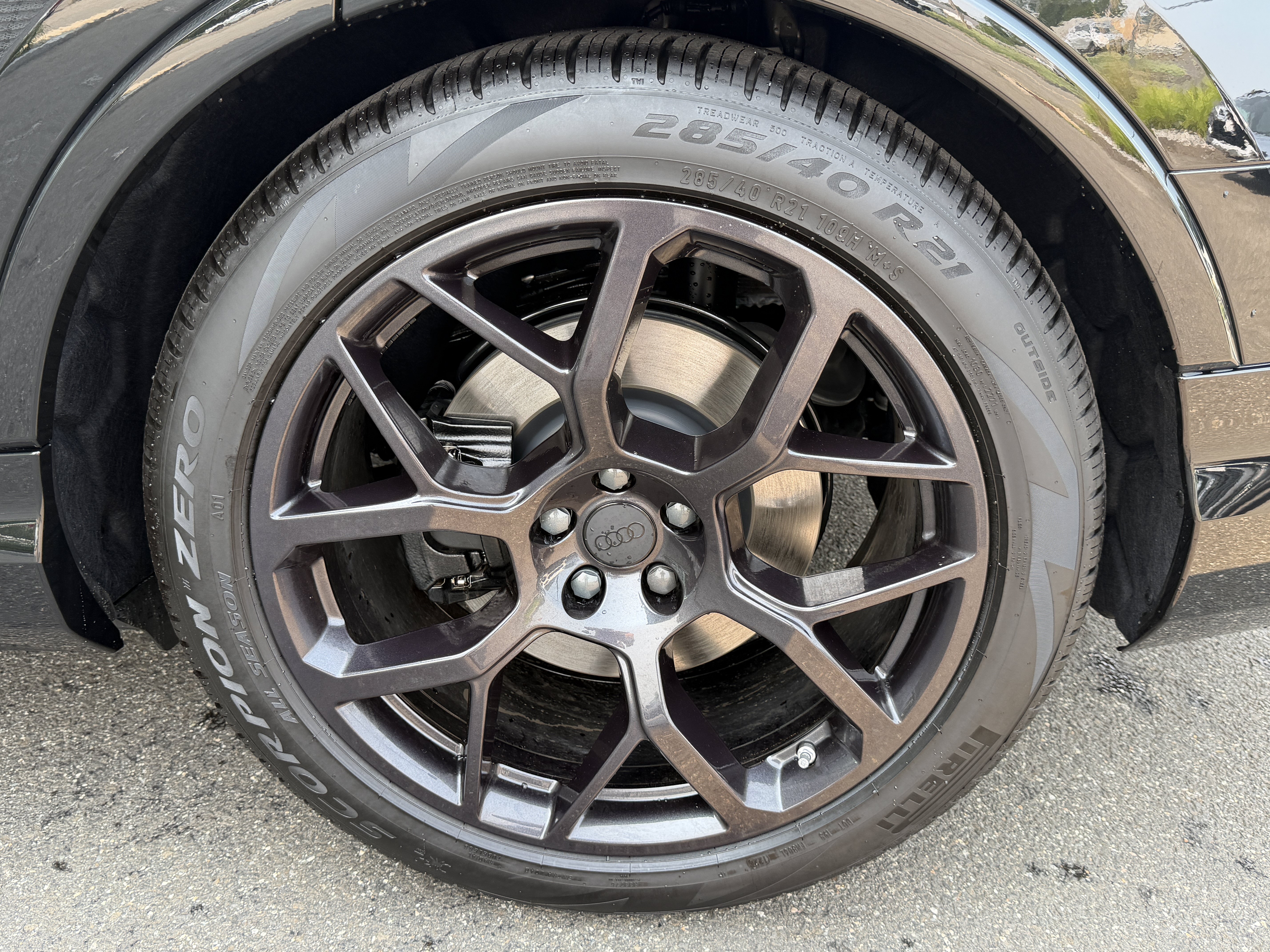 New 2026 Audi SQ7 Prestige AWD/4WD image 24