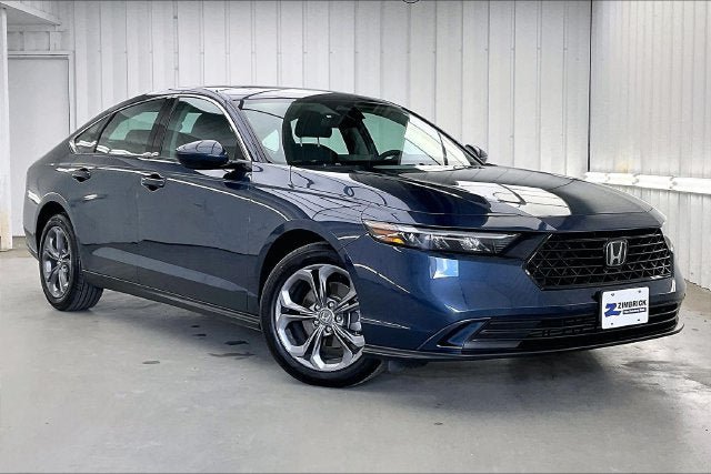Certified 2024 Honda Accord EX image 35